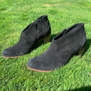 Suede Western Booties Johnson & Murphy size 9.5